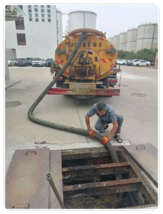 河西隔油池清掏